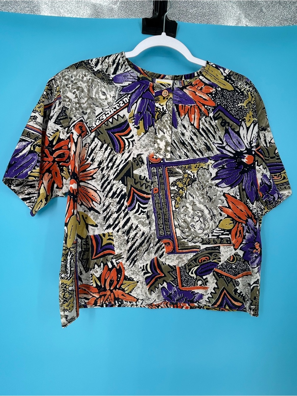 Women's Short Sleeve Patterned Top in Orange & Purple - Unbranded